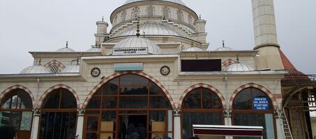 Gaziosmanpaşa Camii - Görsel 1