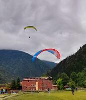 Uzungöl Outdoor Yamaç Paraşütü - Görsel 1