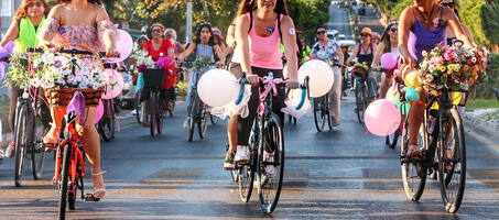 Süslü Kadınlar Bisiklet Turu - Görsel 3