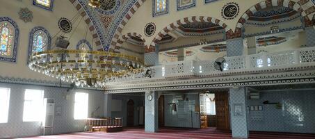 Ulubatlı Hasan Camii - Görsel 1