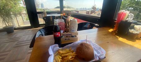 Burger@ Acıbadem - Görsel 3