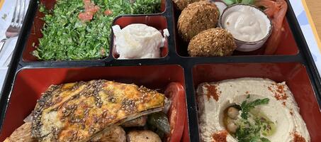 Tahin Hummus, Falafel & Lebanese Grill - Görsel 3