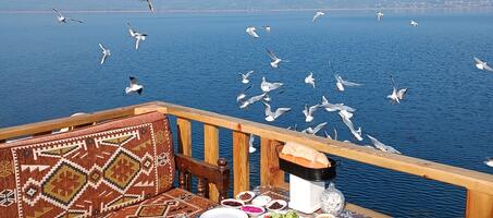 Reis’in Teknesi Kahvaltı Restorant Bungalov - Görsel 1