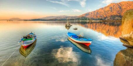 Ege'nin Doğal Güzelliğinin Aynaları: Göller