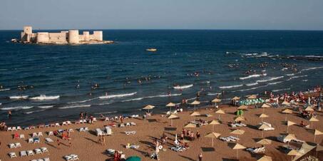 Yaz Tatili Rotasını Akdeniz’e Çevirenlere: Keşfedebileceğiniz Mersin Tatil Yerleri ve Plajları