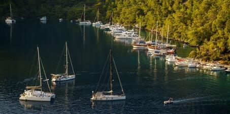 Göcek'te en iyi 10 tekne turu seçenekleri: Göcek'te tekne turu tercihi yapmak için dikkat edilmesi gerekenler