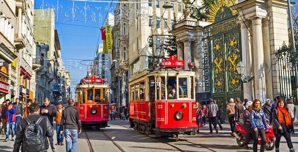 İstiklal Caddesi - İstanbul Beyoğlu Taksim