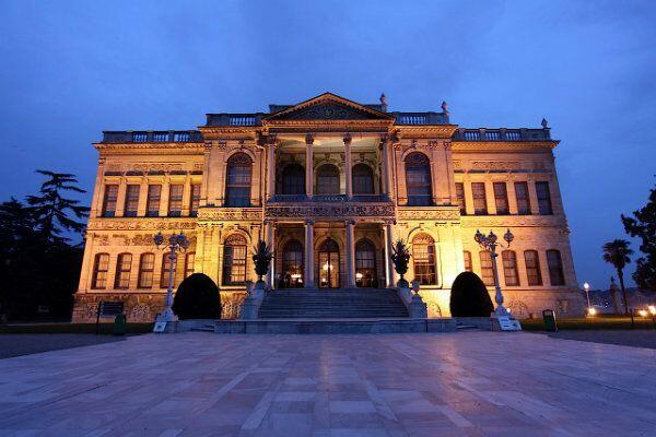 dolmabahce sarayi