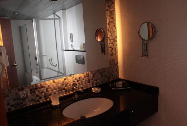Görsel 15 : Akkoç Butik Otel, Adana, Standard İki Ayrı Yataklı Oda, Banyo