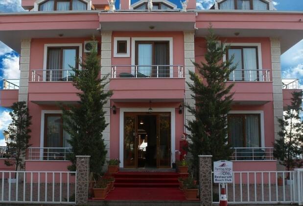 Otel Pembe Köşk