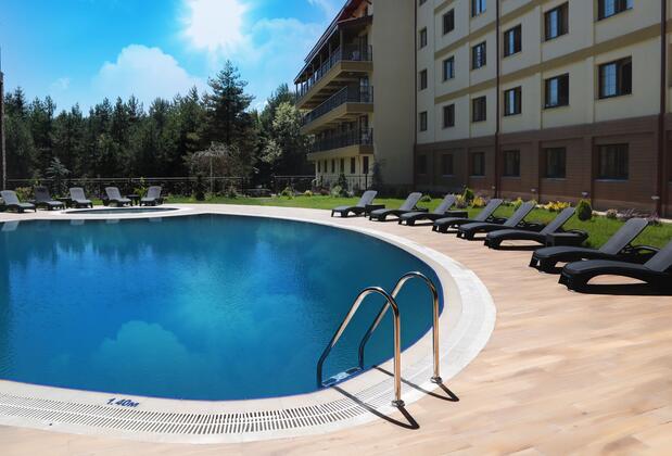 Görsel 2 : BOLU KORU HOTELS SPA &amp; CONVENTION, Bolu, Açık Yüzme Havuzu