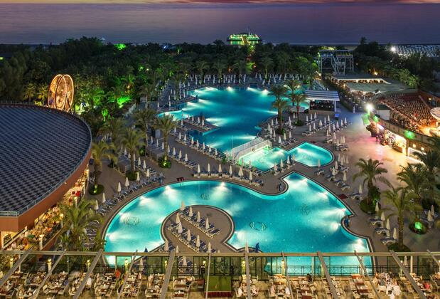 Görsel 2 : Delphin Palace - All Inclusive, Antalya, Açık Yüzme Havuzu