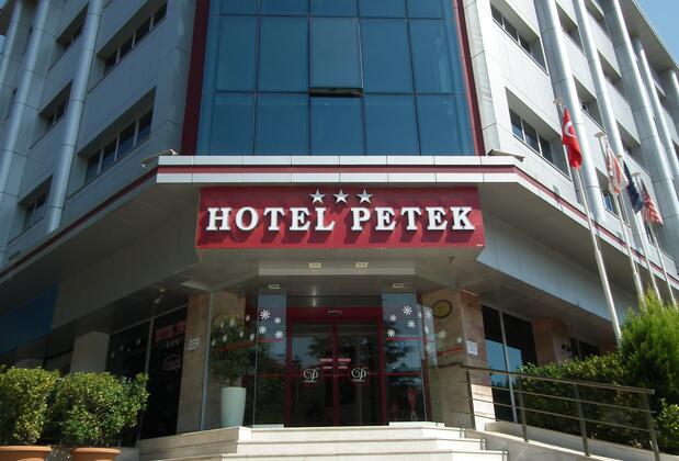 Petek Otel