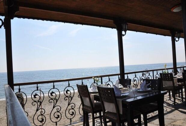 Turizoom Beach Resort Hotel Kumburgaz - Görsel 2