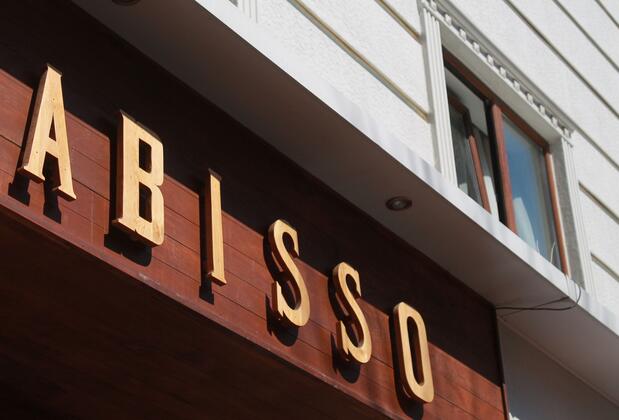 Görsel 1 : Abisso Hotel, İstanbul, Otelin Önü