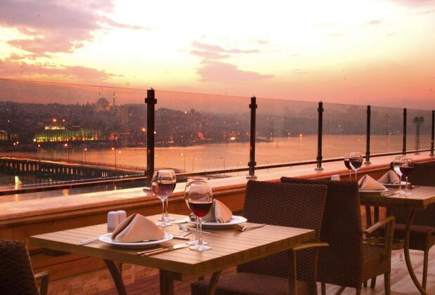 Görsel 2 : Istanbul Golden City Hotel, İstanbul, Açık Havada Yemek