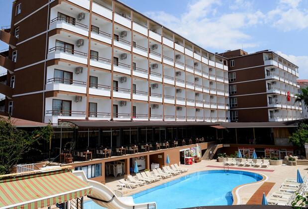 Royal İdeal Beach Hotel