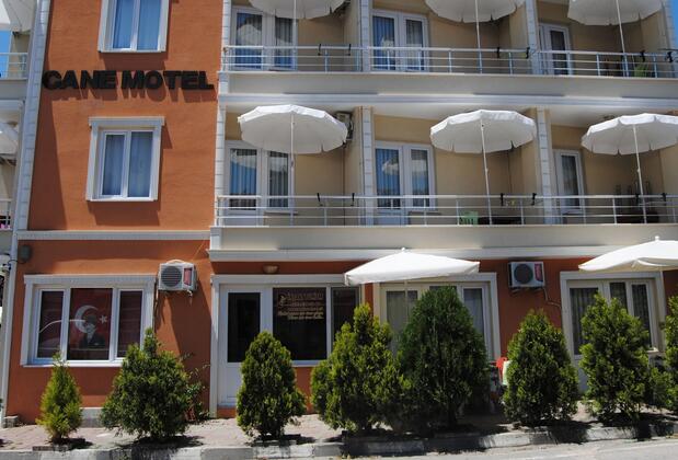 Görsel 2 : Cane Motel, Marmara, Dış Mekân