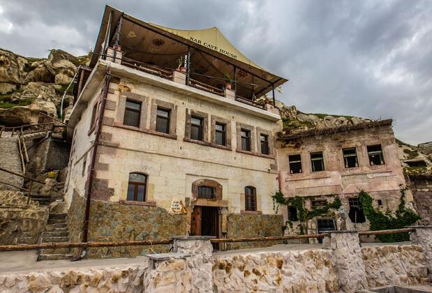 Görsel 1 : Nar Cave House, Nevşehir, Otelin Önü