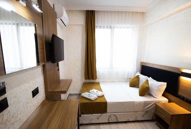Görsel 2 : Ersoy Ikiz Otel, Antalya, Standard Tek Büyük veya İki Ayrı Yataklı Oda, Oda