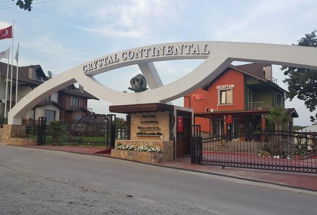 Crystal Continental Hotel