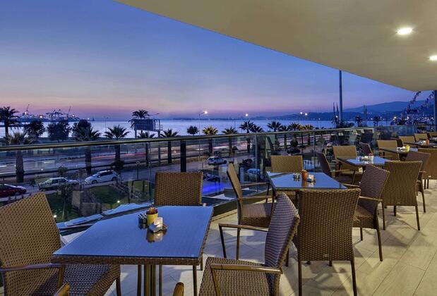 Hilton Garden Inn İzmir Bayraklı - Görsel 2