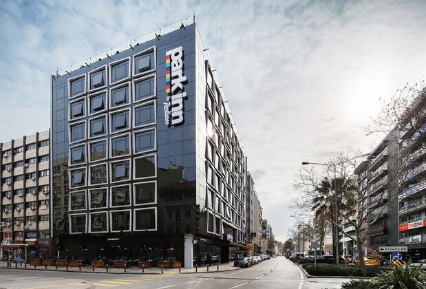 Park Inn by Radisson İzmir - Görsel 2