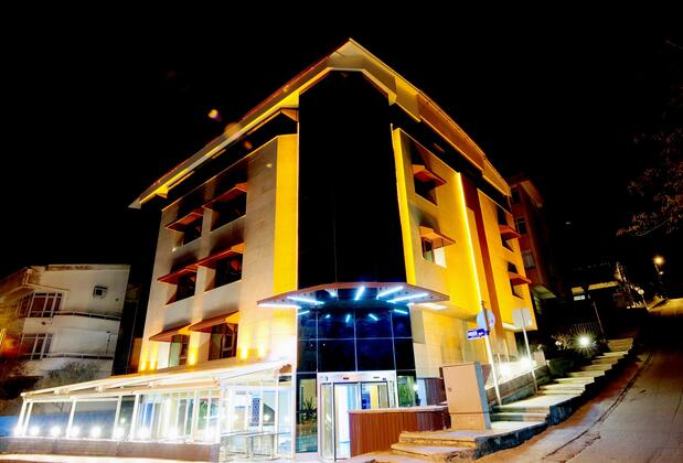 Grand Nora Hotel