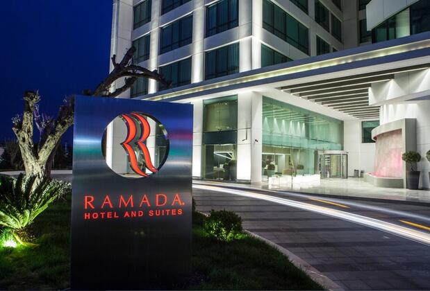 Ramada Hotel & Suites Kemalpaşa - Görsel 2