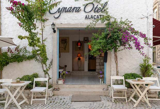 Cynara Alaçatı Butik Otel