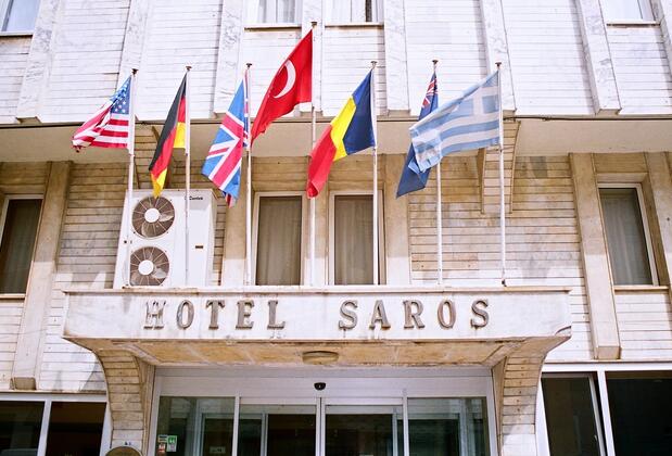 Saros Otel