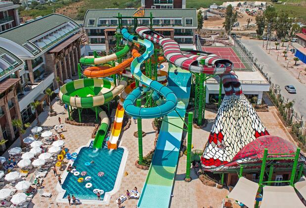 Crystal Waterworld Resort & Spa