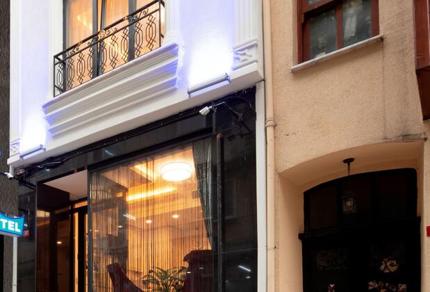 Görsel 1 : Lika Hotel, İstanbul, Otel Girişi