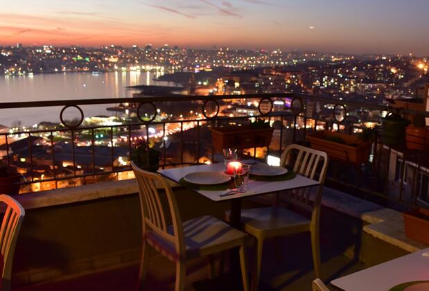 Görsel 1 : Taksim Terrace Hotel, Beyoğlu, Teras/Veranda