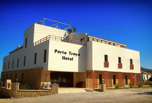 Porta Troya Hotel