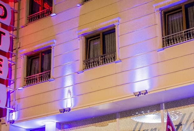 Görsel 2 : Hotel Business Han, Nevşehir, Otel Girişi