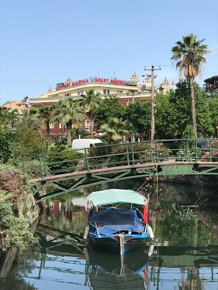 blue yacht marina marmaris