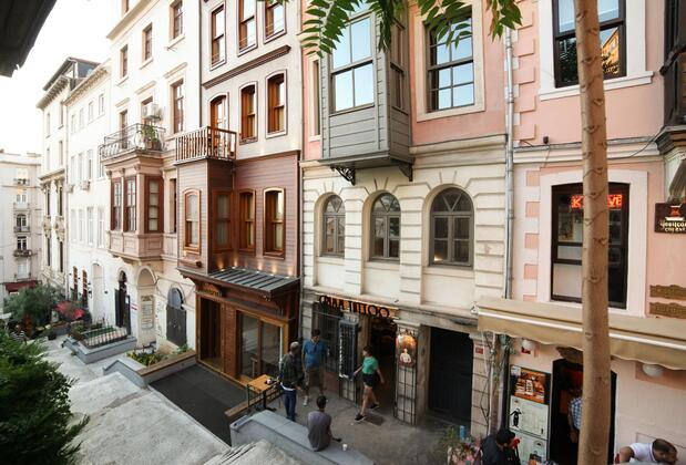 Görsel 1 : MEDAR HOTEL , İstanbul