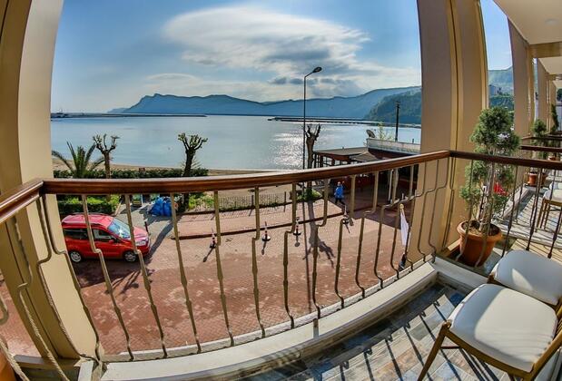 Görsel 1 : Diamond Liman Hotel, Amasra, Standard Tek Büyük Yataklı Oda, Deniz Manzaralı, Teras/Veranda
