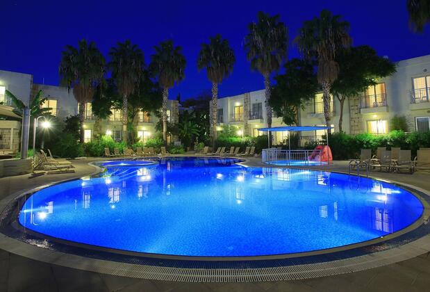 Görsel 2 : Mandarin Resort &amp; Spa, Bodrum, Açık Yüzme Havuzu