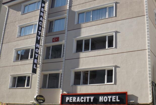 Peracity Hotel