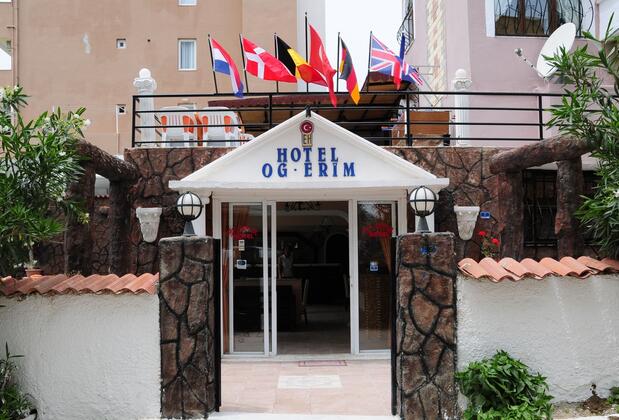 Görsel 1 : Hotel Og-Erim, Kuşadası, Otel Girişi