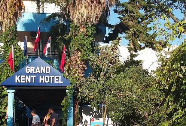 Grand Kent Hotel