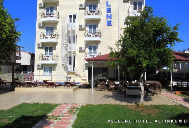 Selene Hotel