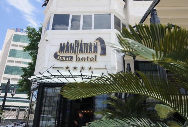 Manhattan Hotel