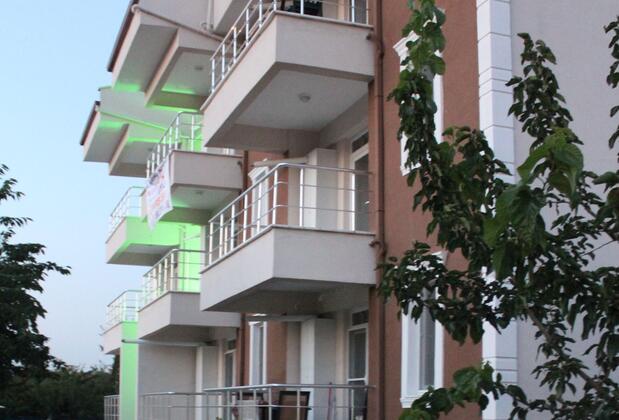 Görsel 1 : Karaağaç Green Hotel Apart, Edirne, Otelin ön cephesi