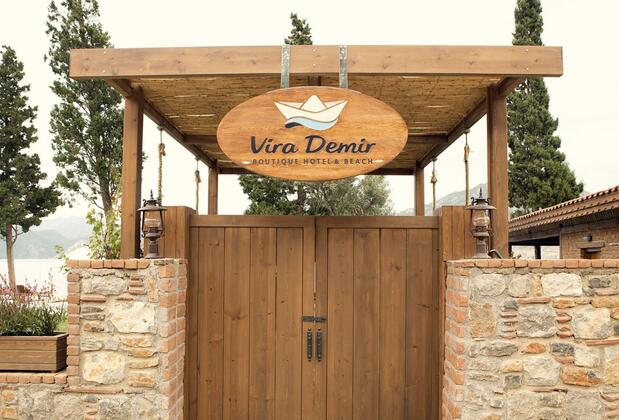 Vira Demir Boutique Hotel & Beach