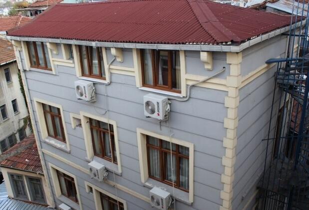 Görsel 2 : Kral Mert Hotel, Istanbul, Otelin Önü