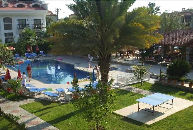 Görsel 1 : Blue Star Hotel, Fethiye, Açık Yüzme Havuzu