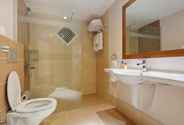 Görsel 27 : Otel Odası Banyo Kısmı